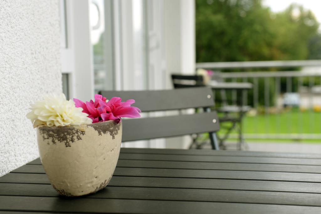 Bed & Breakfast Meerbusch Exterior foto